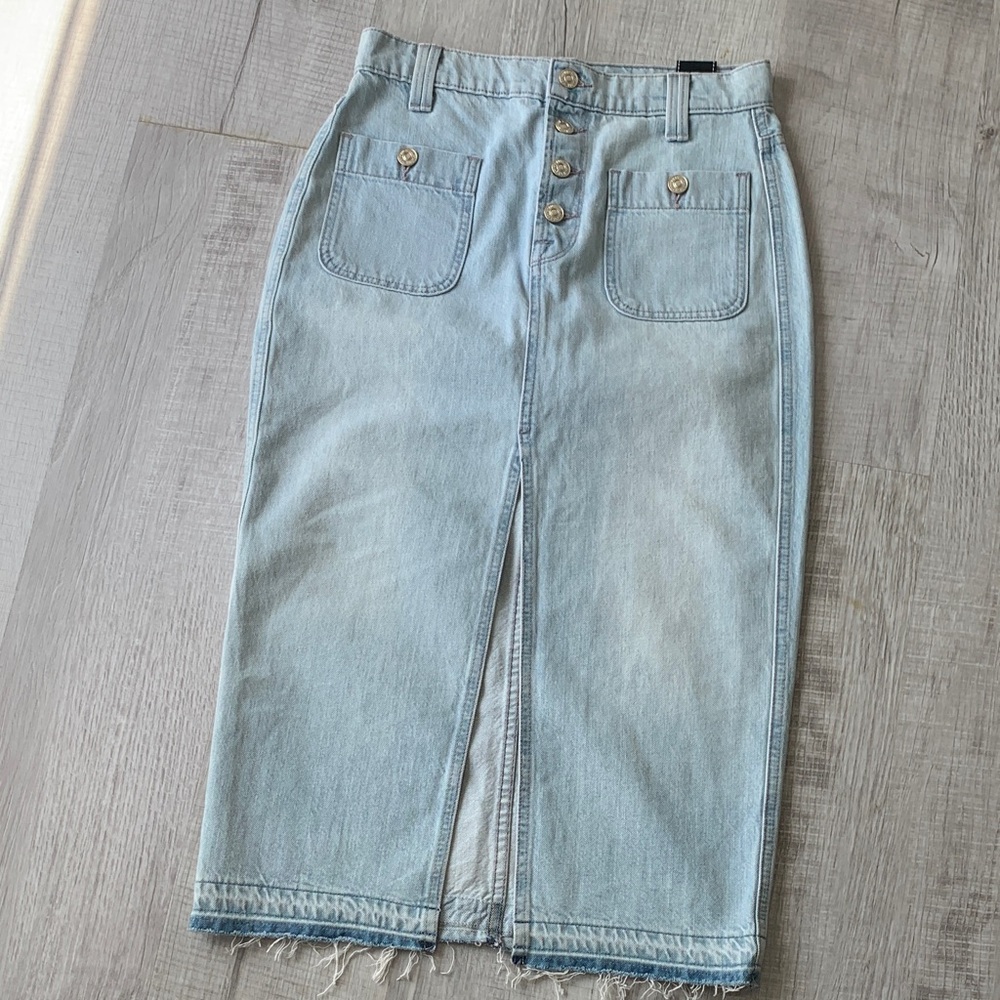 7 For All Mankind Light Blue Button-Front Denim Skirt, Size 27. - Picture 1 of 12